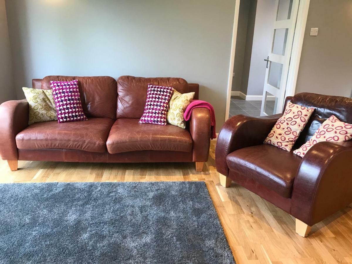 Hunters Lodge Exeter, Free Parking, Country Views, Great Wi-Fi, Large Garden Poltimore ภายนอก รูปภาพ